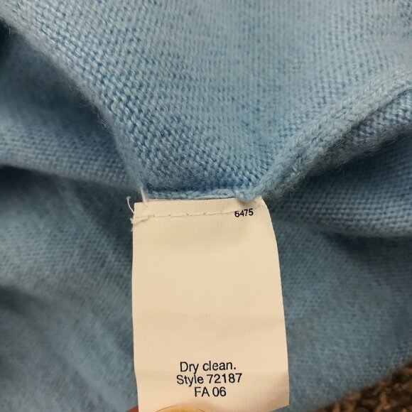 Vintage J Crew Sweater 100% Cashmere V Neck Rolled Hem Blue Womens Small - Picture 4 of 8